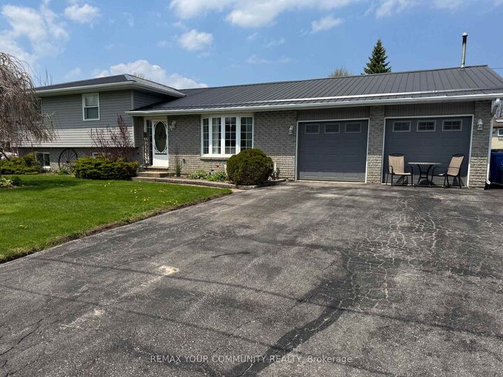72 Douglas Street — photo 1