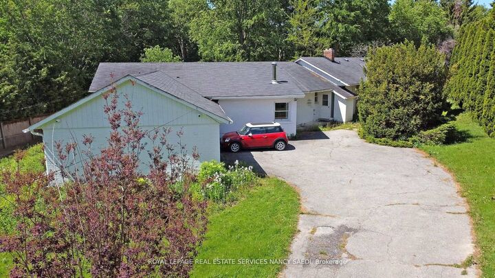 Property Photo: 78 Arjay Crescent ON M2L 1C7