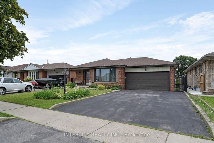 7279 Vernor Drive — photo 1