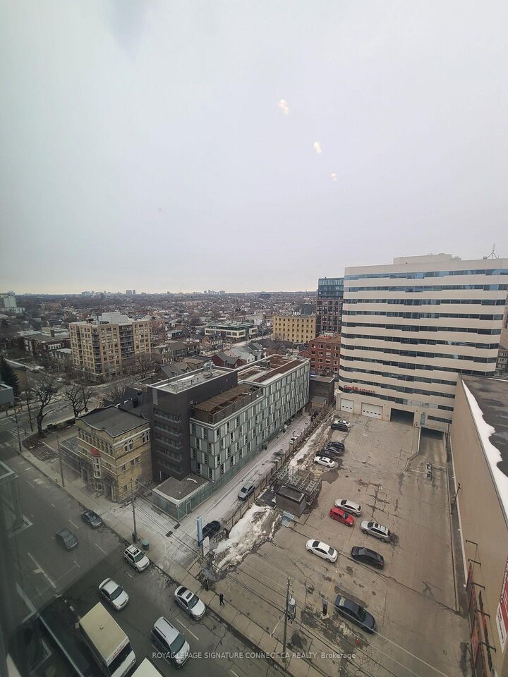 Property Photo: 525 Adelaide Street W 1715 ON M5V 1T6