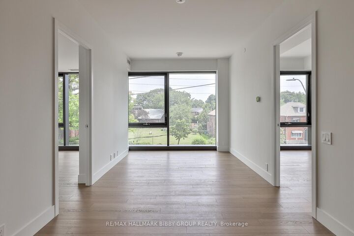Property Photo: 1414 Bayview Avenue 212 ON M4G 3A7