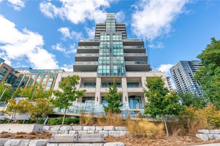 2060 Lakeshore Road 406 — photo 1