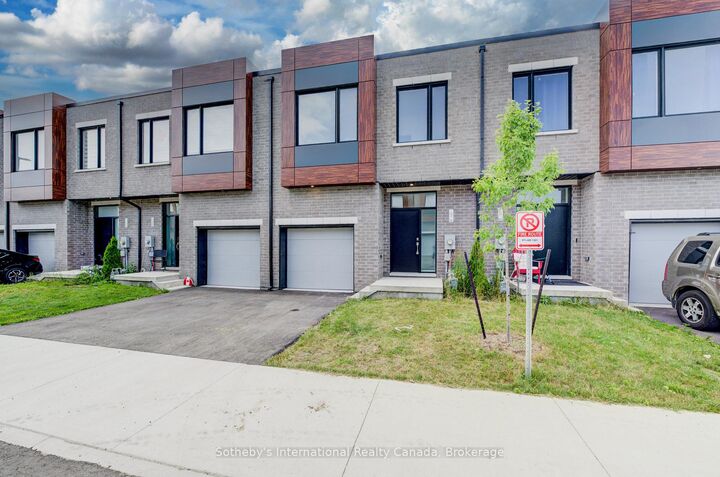 Property Photo: 416 Dundas Street S 14 ON N1R 8H7