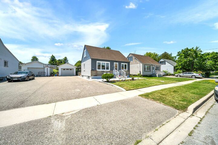 Property Photo: 19 Pleasantview Avenue ON L6X 1W5