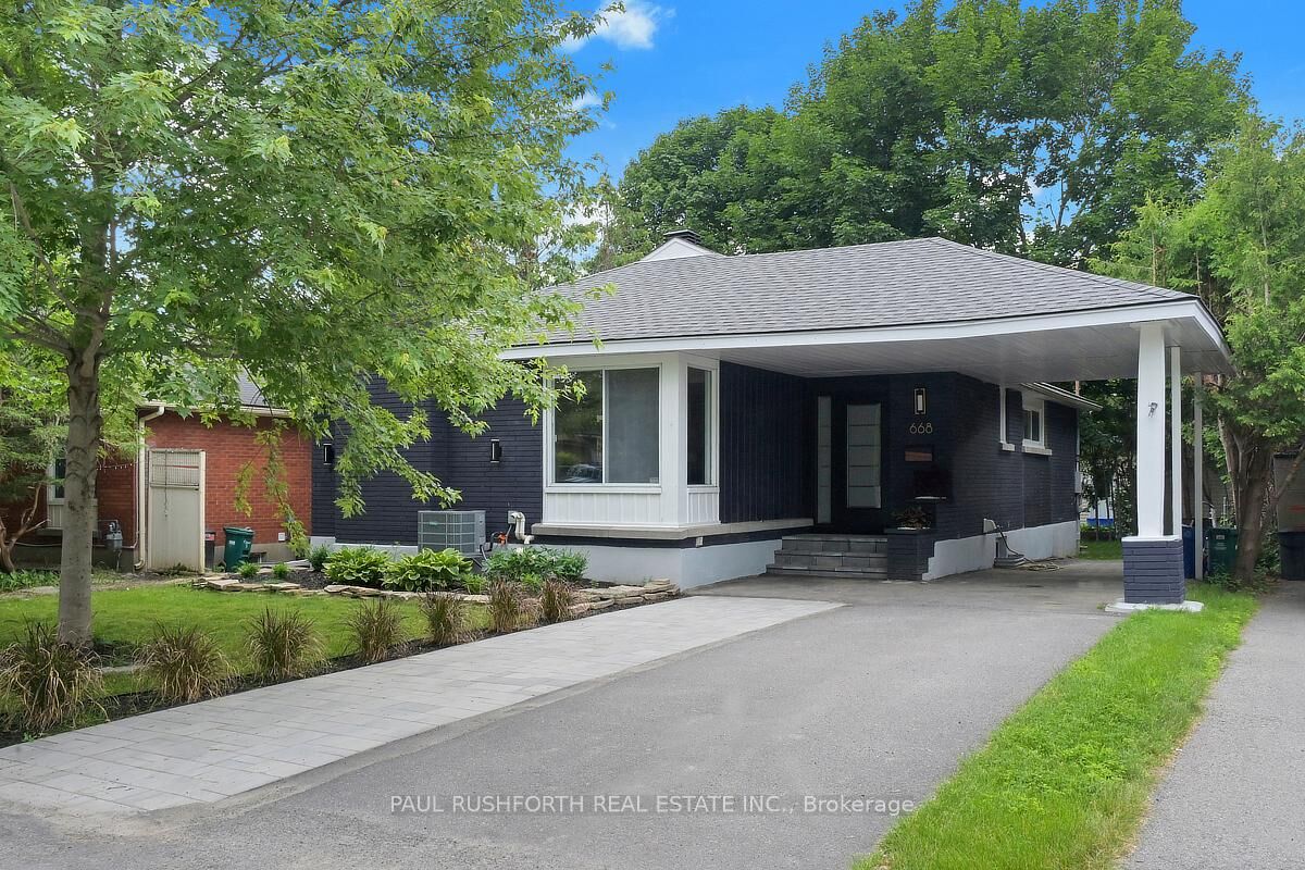 Property Photo: 668 Fraser Avenue ON K2A 2R8