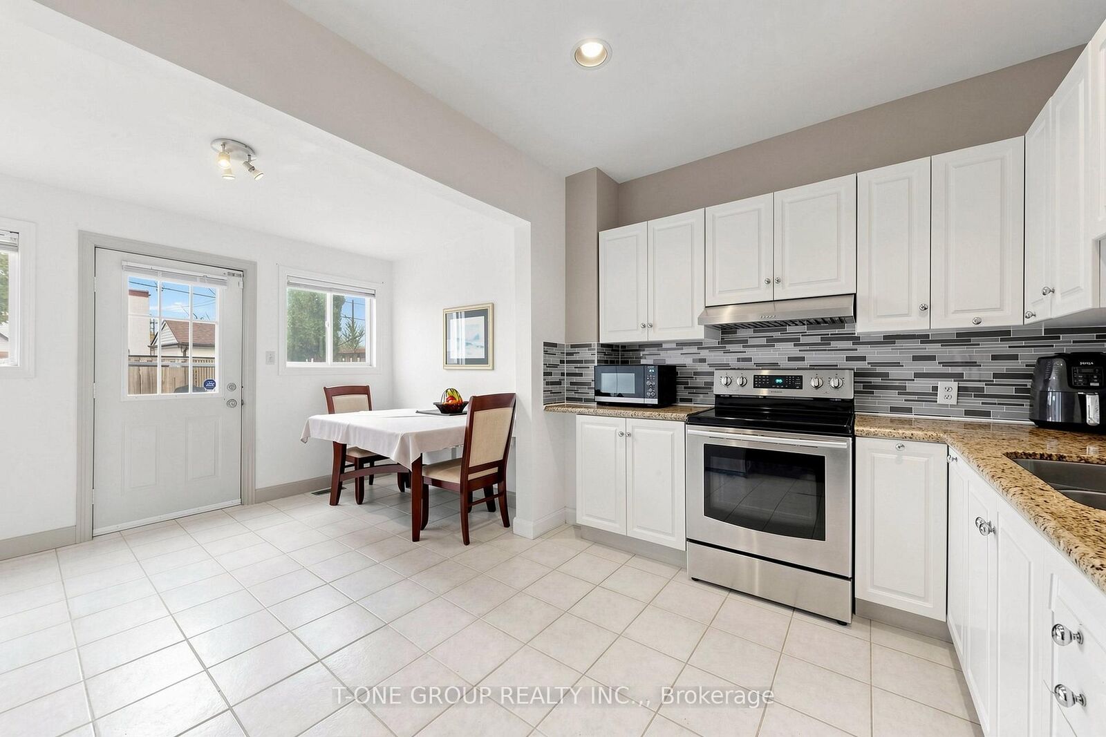 Property Photo: 41 Madelaine Avenue ON M1L 2X6