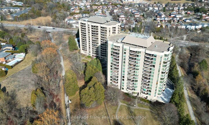 Property Photo:  700 Wilson Road N 503  ON L1G 7T5 