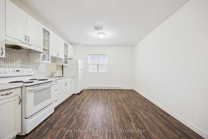 Property Photo:  38 Walton Street 207  ON L1A 1N1 