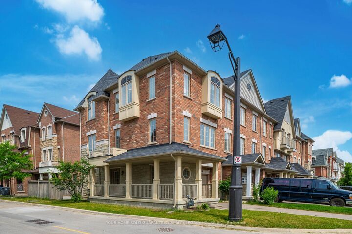 Property Photo:  1 Kayak Heights  ON L6Z 0H8 