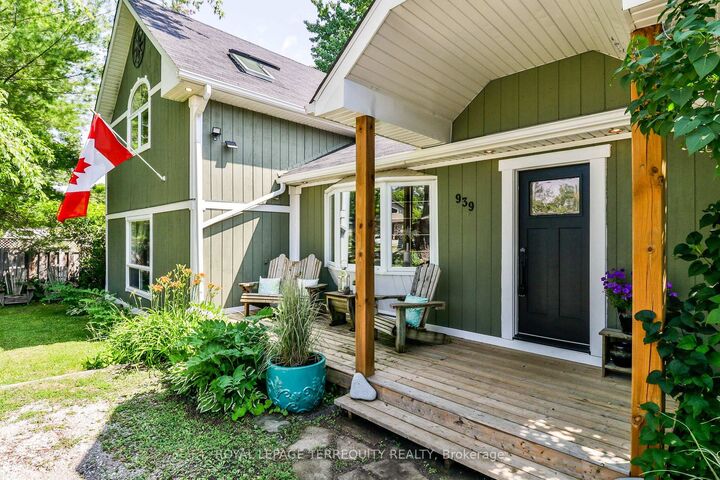 Property Photo:  939 Corner Avenue  ON L0L 1W0 