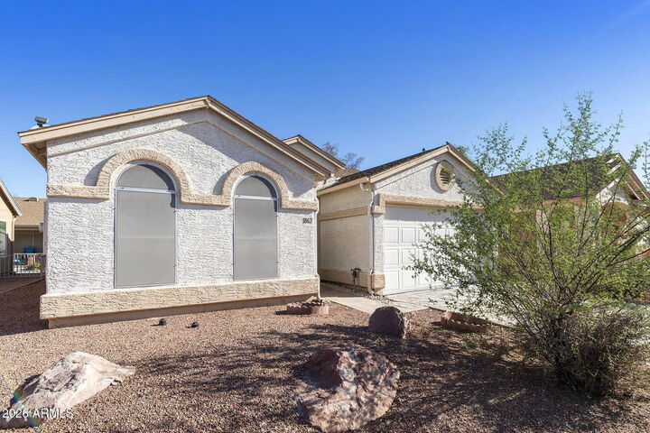 Property Photo: 1862 E Peach Tree Drive AZ 85249