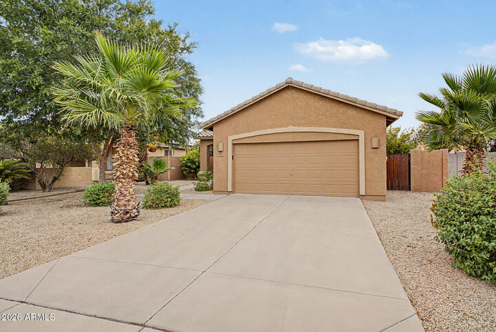 Property Photo: 3435 E Dennisport Avenue AZ 85295