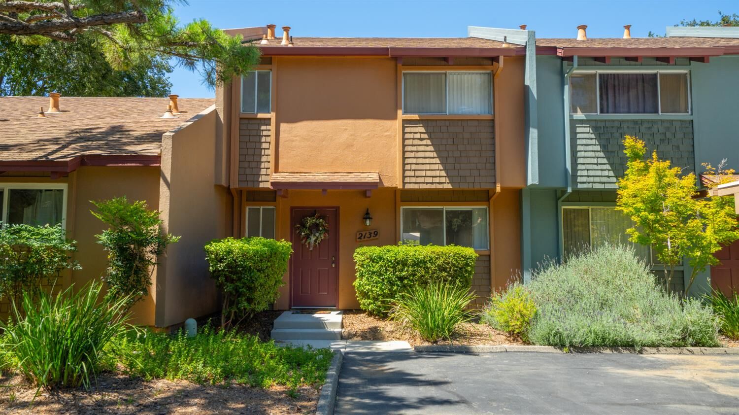 Property Photo:  2139 Bella Casa Street  CA 95616 