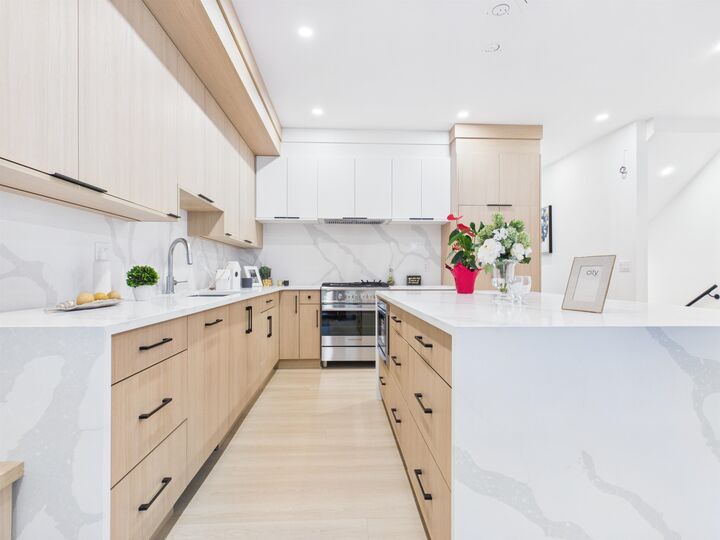 Property Photo: 6118 Irmin Street 1 BC V5J 4W2