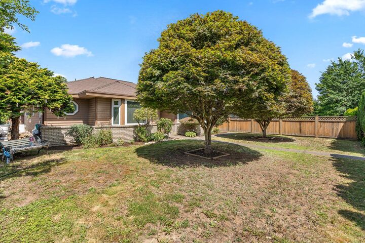 Property Photo: 16715 104 Avenue BC V4N 1Z5