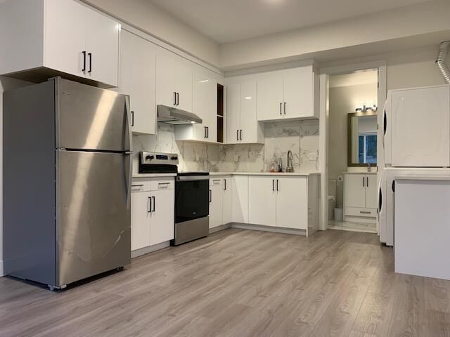 Property Photo:  6023 Brodie Street B  BC V4K 2B6 