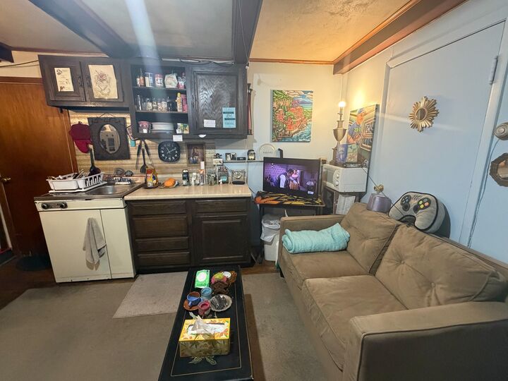 Property Photo: 123 Oak Street NY 13905