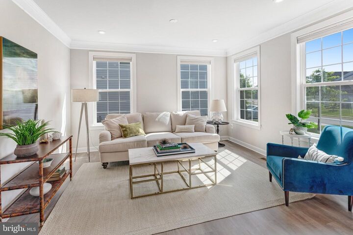 Property Photo:  8934 Hubbard Way  VA 22079 