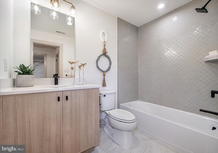 Property Photo: 204 Kelly Court PA 19468