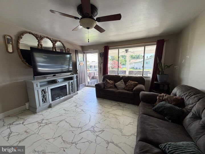 Property Photo:  93 Sunny Lane  PA 17202 