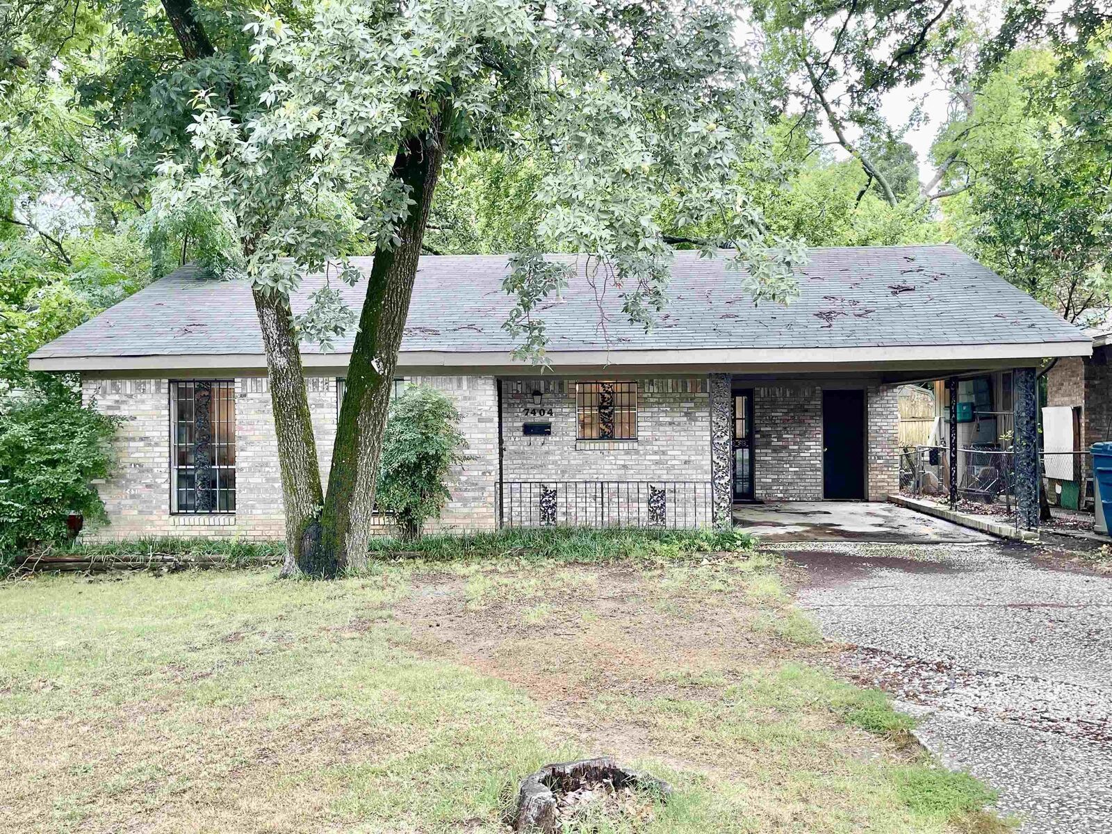 Property Photo: 7404 Indiana Avenue AR 72207-5020