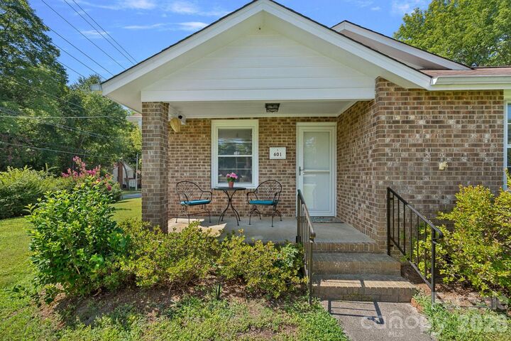 Property Photo: 601 W Main Street NC 28034
