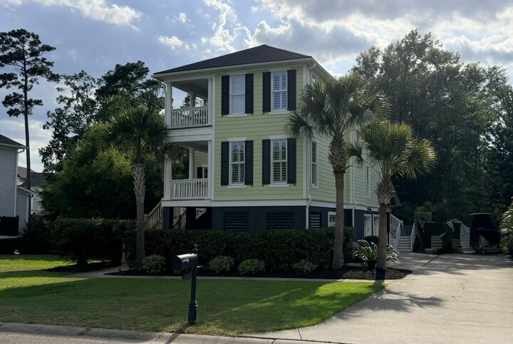 Property Photo:  1129 Lands End Drive  SC 29410 