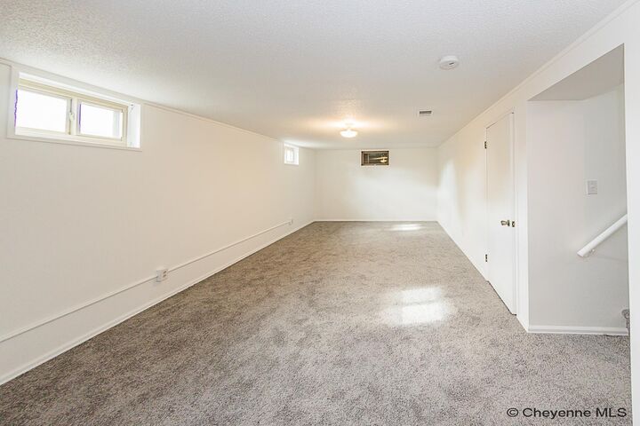 Property Photo: 4902 Nimmo Dr WY 82009