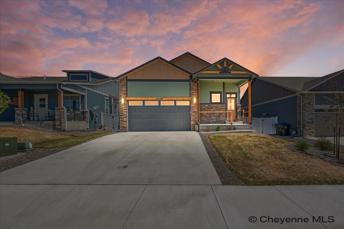 Property Photo: 3939 Dixon Dr WY 82009