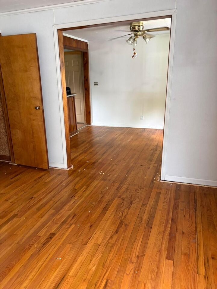 Property Photo:  44 North Street  OH 43060 