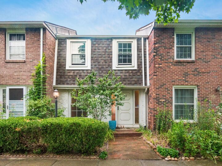 Property Photo:  604 Pamlico Street  OH 43228 