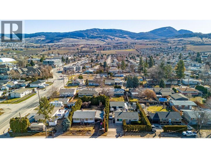Property Photo: 525 McDonald Road BC V1X 3H3