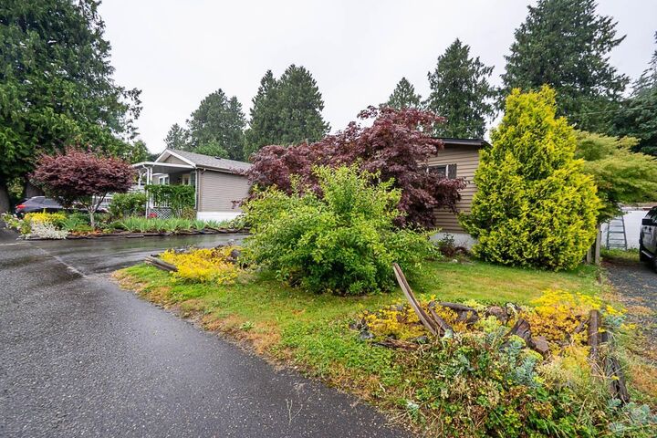 Property Photo:  52324 Yale Road 8  BC V0X 1X1 