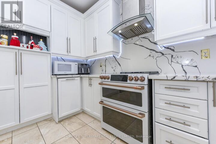 Property Photo: 36 Lucky Lane ON L6R 3M3