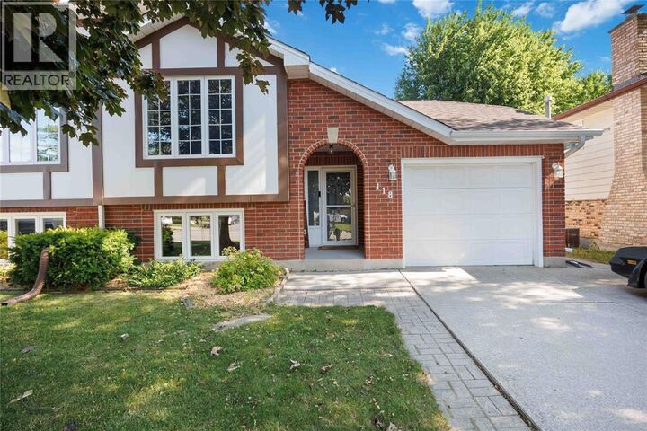 Property Photo:  118 Finch Drive  ON N7S 5R9 
