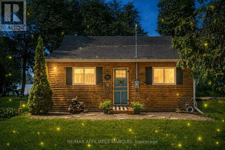 Property Photo: 388 Cottage Road ON K7A 5B8
