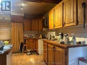Property Photo:  979 Lea Street  ON K8A 6H9 