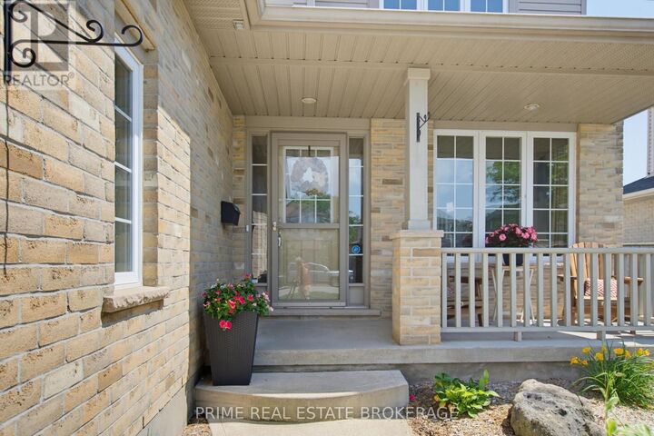 Property Photo: 3 Watson Crescent ON N5P 4P9