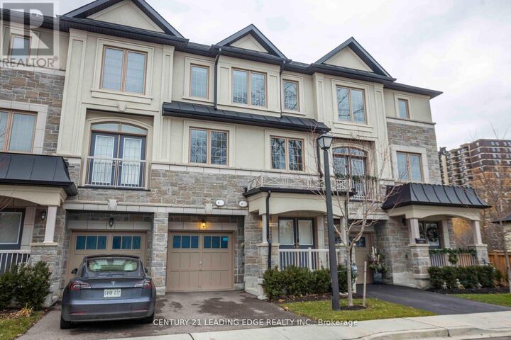 Property Photo: 1983 Oana Drive ON L5J 0A4