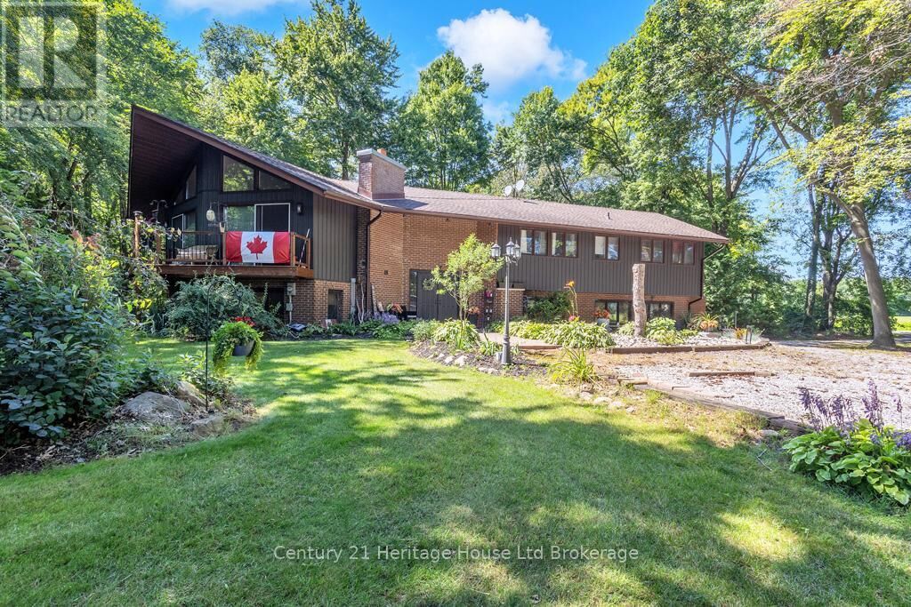 Property Photo: 841 2nd Concession Ntr Road ON N4G 4G7