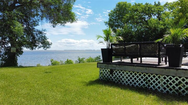 Property Photo: 253 Gimli Road MB R0C 2B0