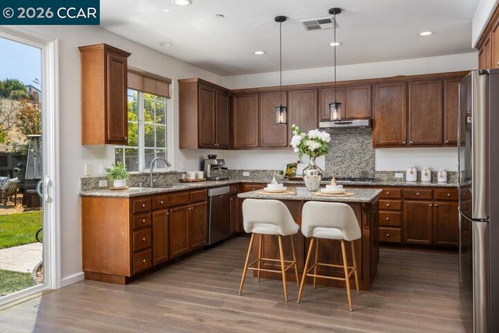Property Photo:  5032 Enderby St  CA 94506 