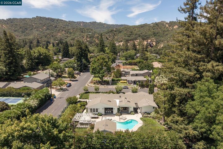 Property Photo:  128 Via Bonita  CA 94507 