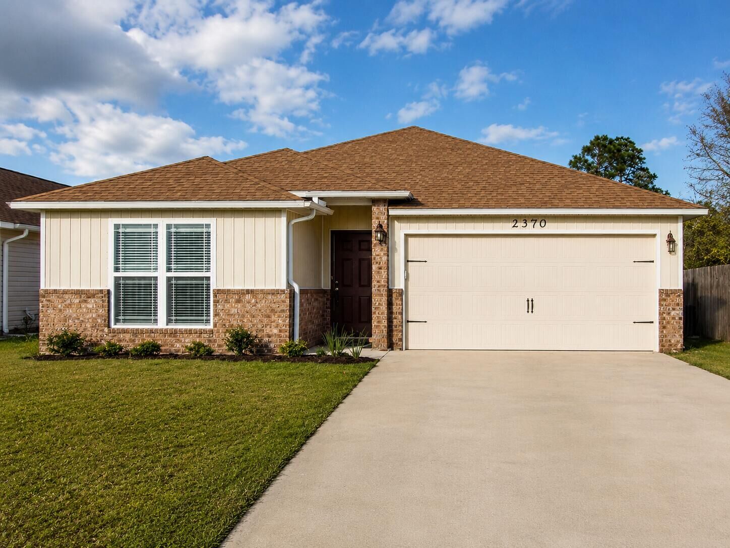 Property Photo:  2370 Duncan Ridge Drive  FL 32566 