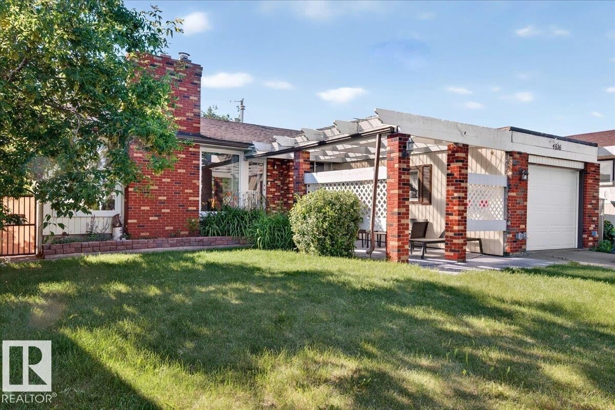 Property Photo: 4836 49 Street AB T0A 1N0