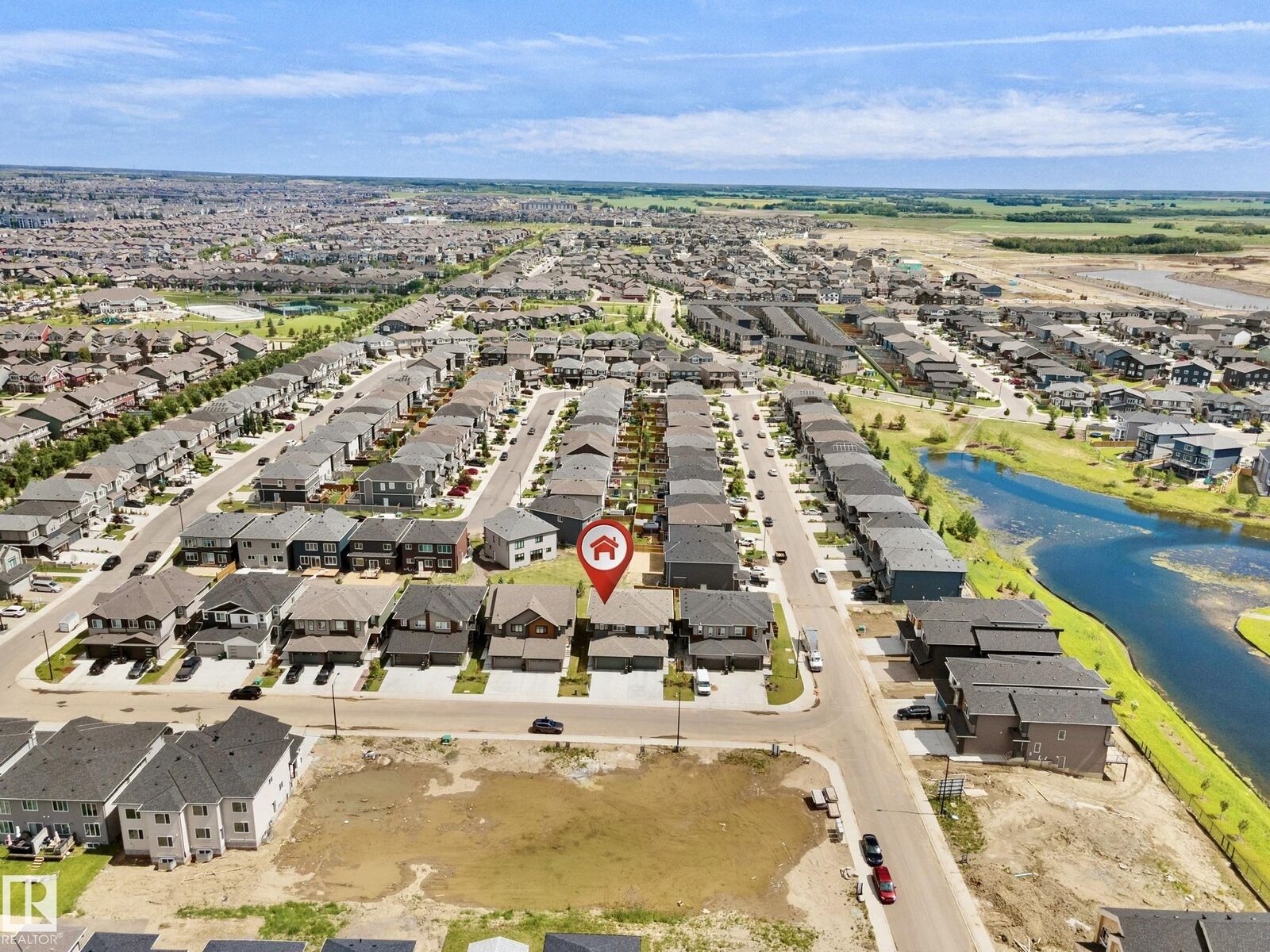 Property Photo:  8523 Mayday Run SW  AB T6X 3E9 