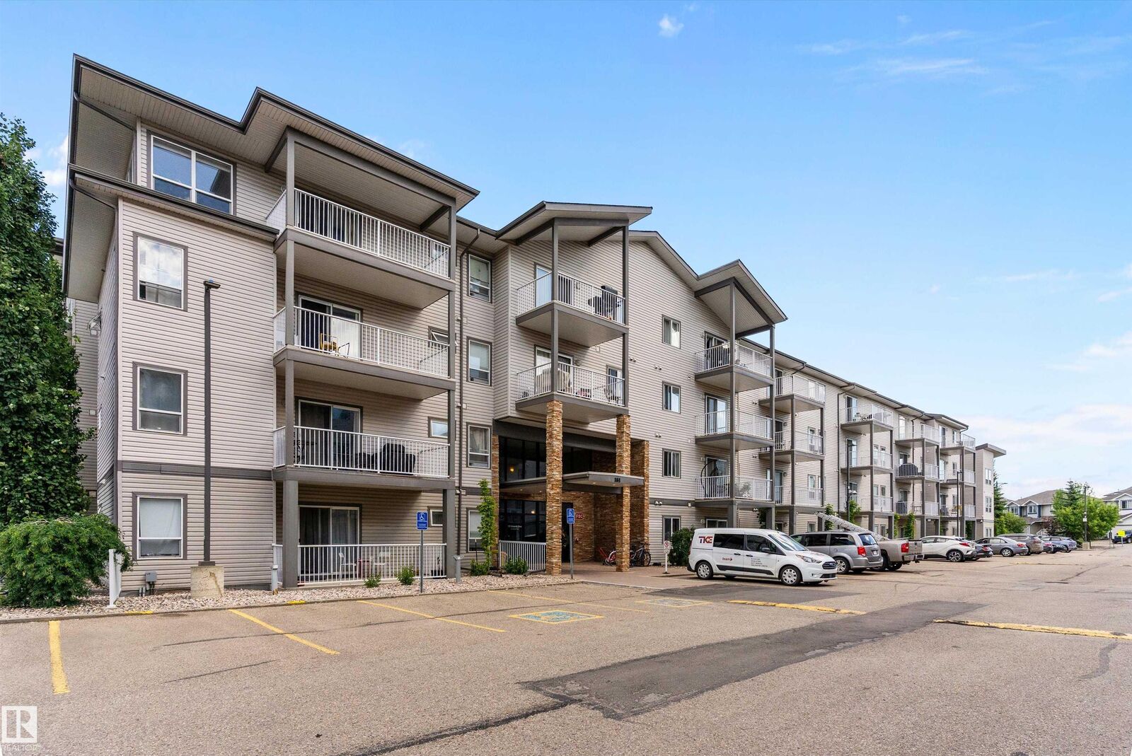 Property Photo:  151 Edwards Drive SW 305  AB T6X 1N5 