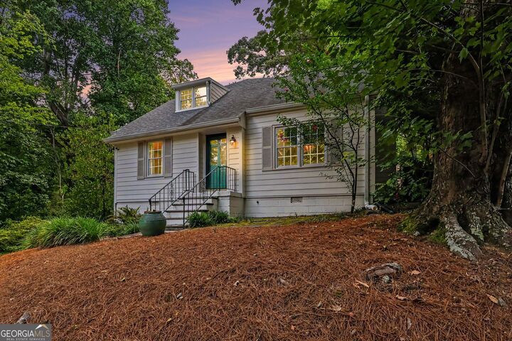 Property Photo:  3055 Skyland Drive NE  GA 30341 