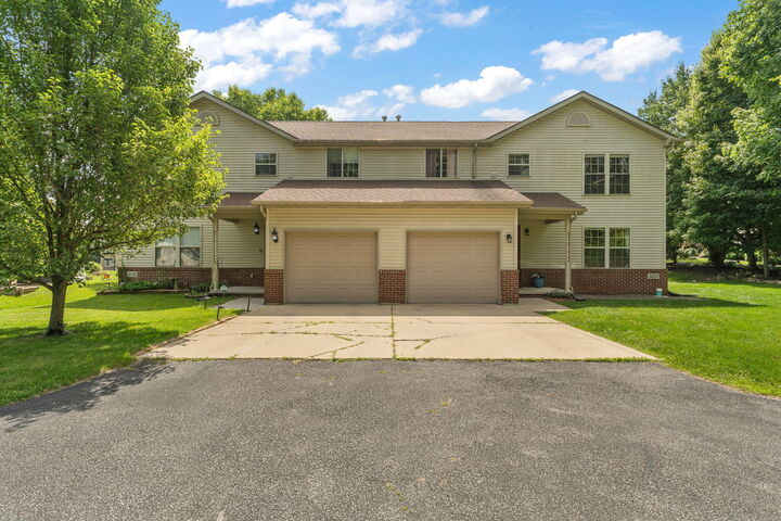 Property Photo: 3021 Blue Grouse Street IN 46383