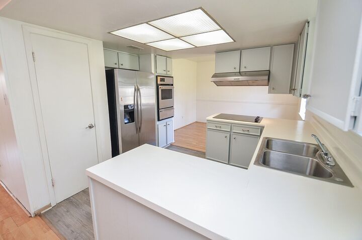 Property Photo: 7327 Osage Street TX 77036